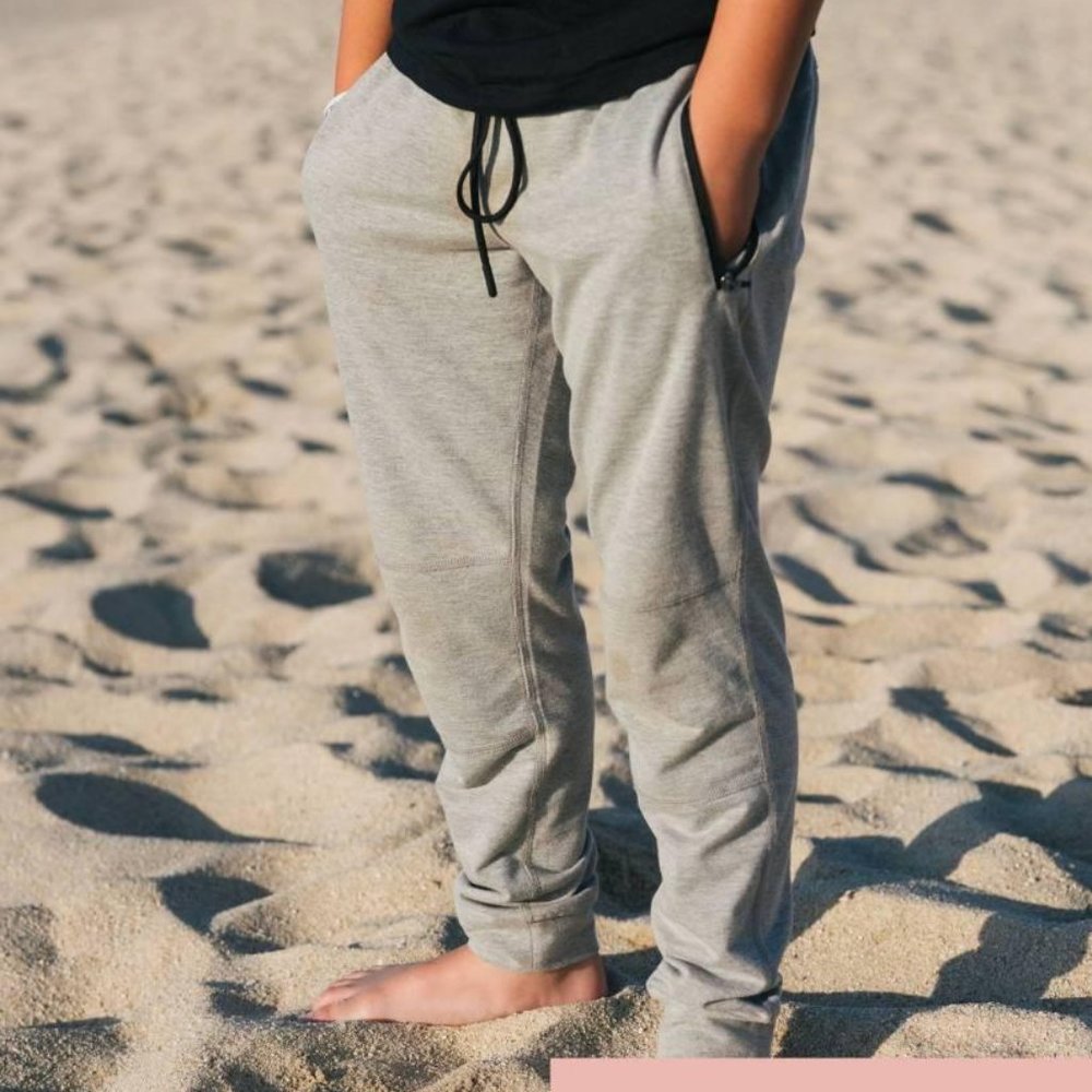 ZYIA Boy's Active Gray Jogger - Size L